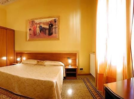La Luna Guest House Firenze Kültér fotó